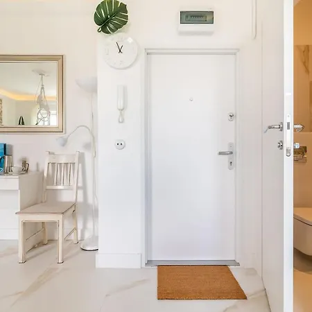 Plac Inwalidow 10 - Aesthetic By Renters Lägenhet Warszawa