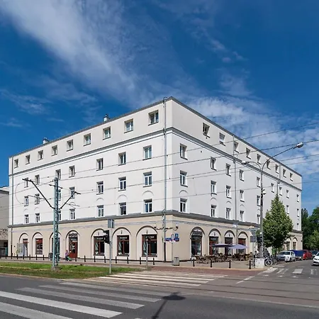 Plac Inwalidow 10 - Aesthetic By Renters Apartment Warsaw